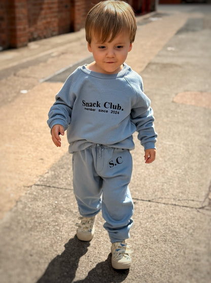 Snack Club Personalied Children's Embroidered Sweatshirt Boog and Bear